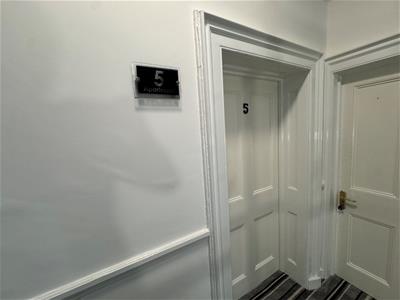 Picture 8